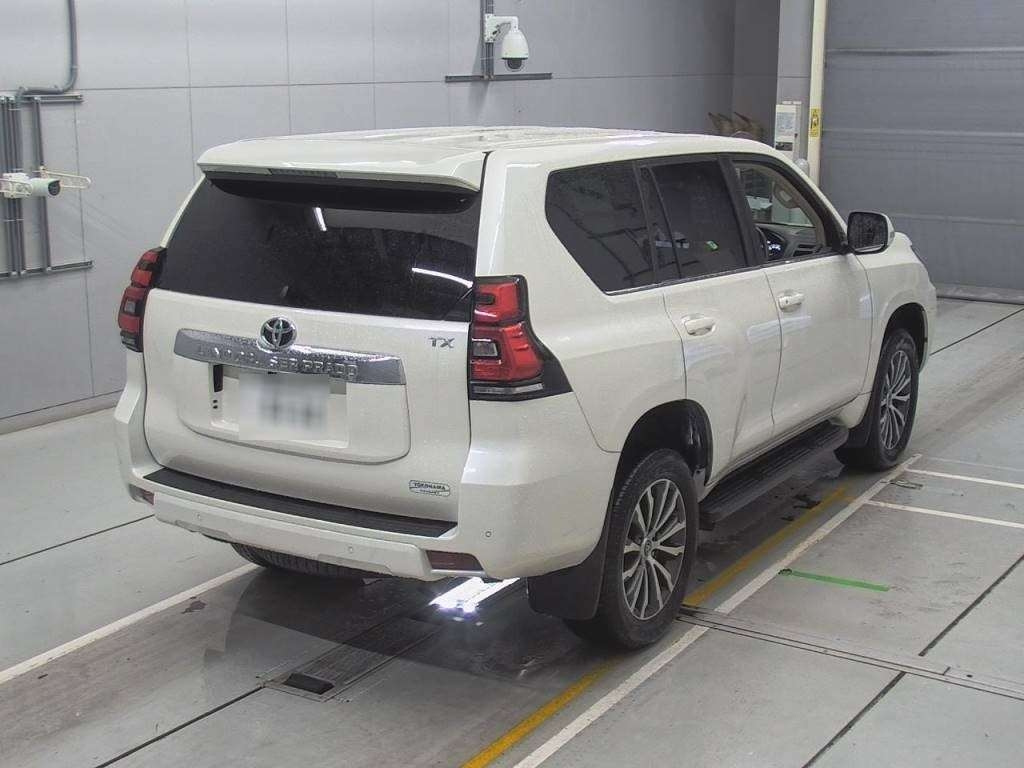 Import and buy TOYOTA LAND CRUISER PRADO 2021 from Japan to Nairobi, Kenya