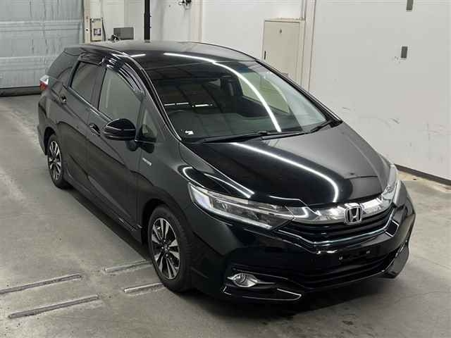 Import and buy HONDA SHUTTLE 2017 from Japan to Nairobi, Kenya