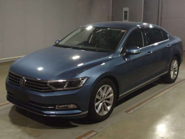 Import and buy VOLKSWAGEN PASSAT 2017 from Japan to Nairobi, Kenya