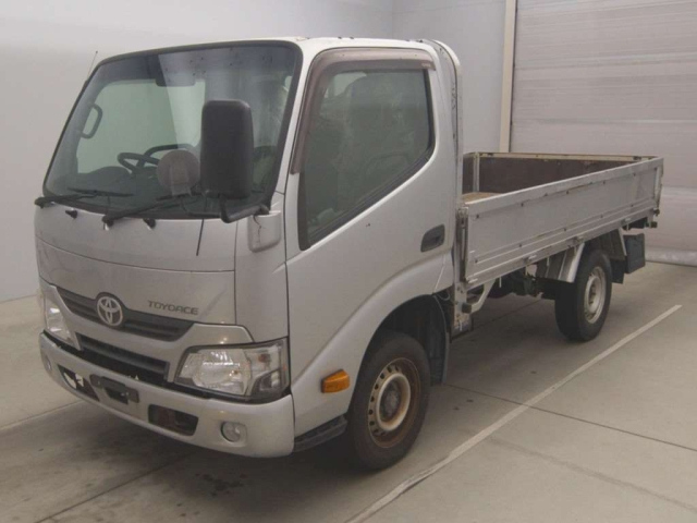 Import and buy TOYOTA TOYOACE 2017 from Japan to Nairobi, Kenya