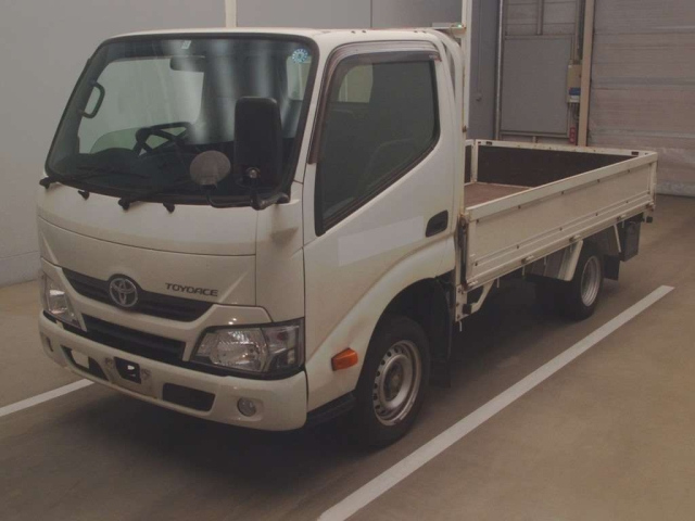 Import and buy TOYOTA TOYOACE 2018 from Japan to Nairobi, Kenya