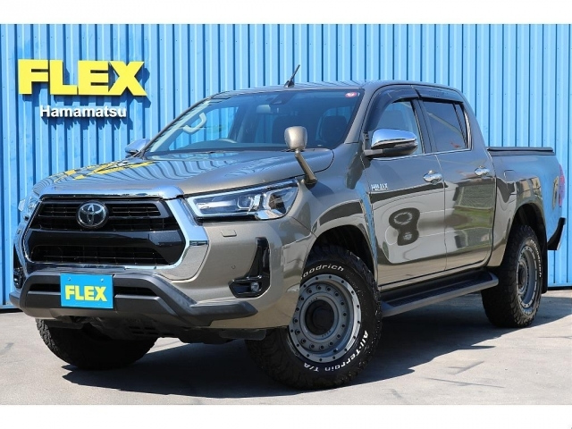 Import and buy TOYOTA HILUX 2021 from Japan to Nairobi, Kenya