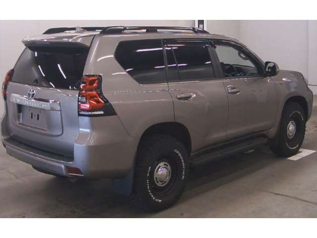 Import and buy TOYOTA LAND CRUISER PRADO 2021 from Japan to Nairobi, Kenya