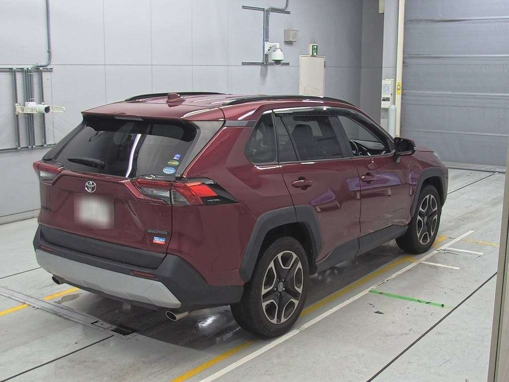 Import and buy TOYOTA RAV4 2019 from Japan to Nairobi, Kenya