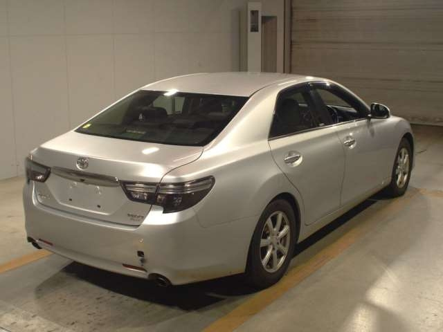 Import and buy TOYOTA MARK X 2017 from Japan to Nairobi, Kenya