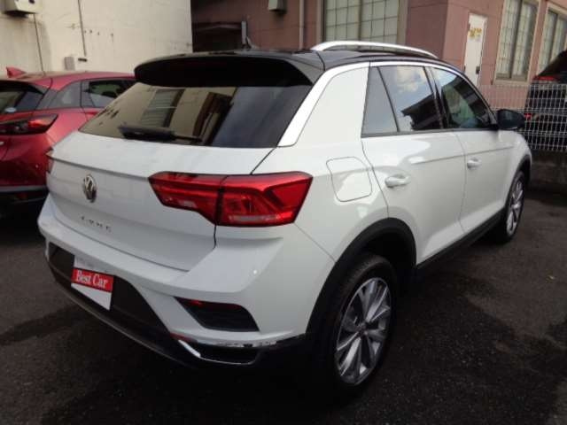 Import and buy VOLKSWAGEN T-ROC 2020 from Japan to Nairobi, Kenya