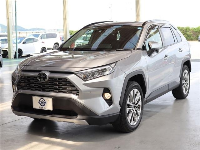 Import and buy TOYOTA RAV4 2019 from Japan to Nairobi, Kenya