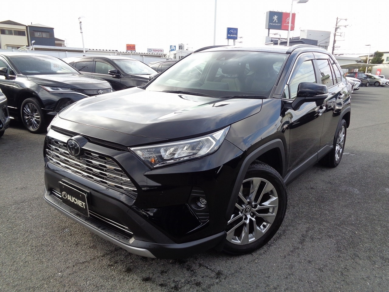 Import and buy TOYOTA RAV4 2019 from Japan to Nairobi, Kenya