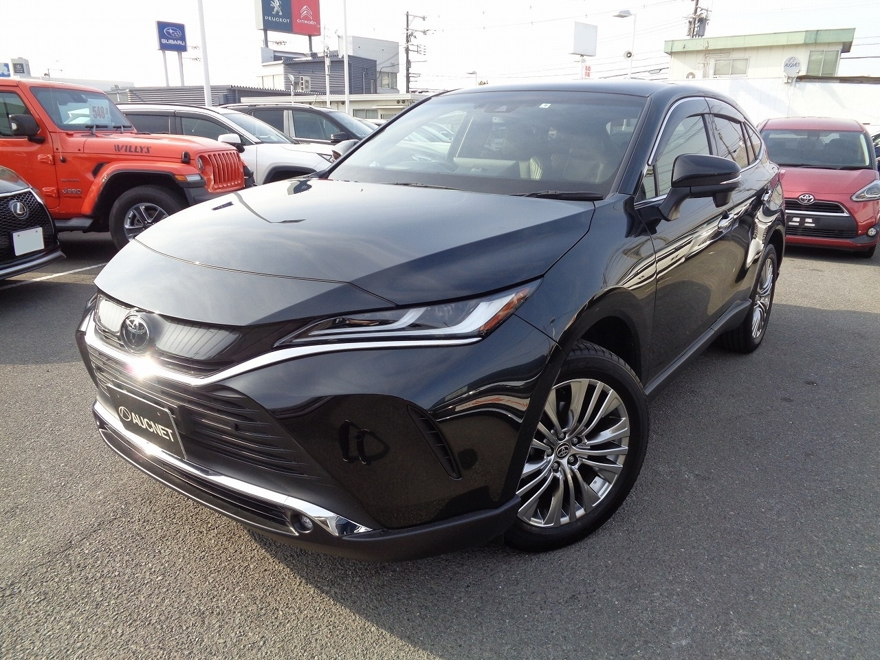 Import and buy TOYOTA HARRIER 2021 from Japan to Nairobi, Kenya