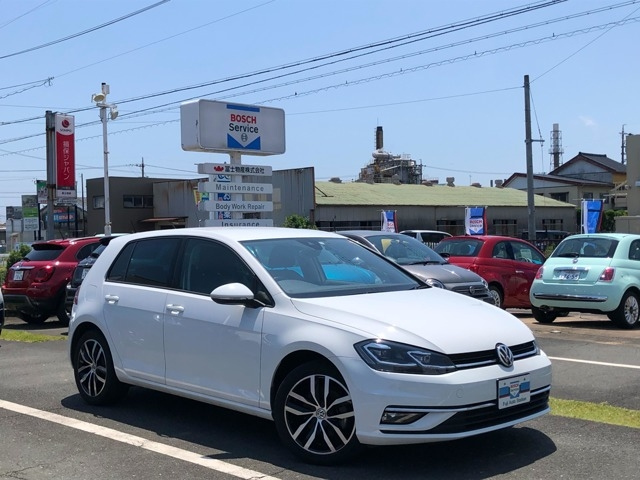 Import and buy VOLKSWAGEN GOLF 2019 from Japan to Nairobi, Kenya