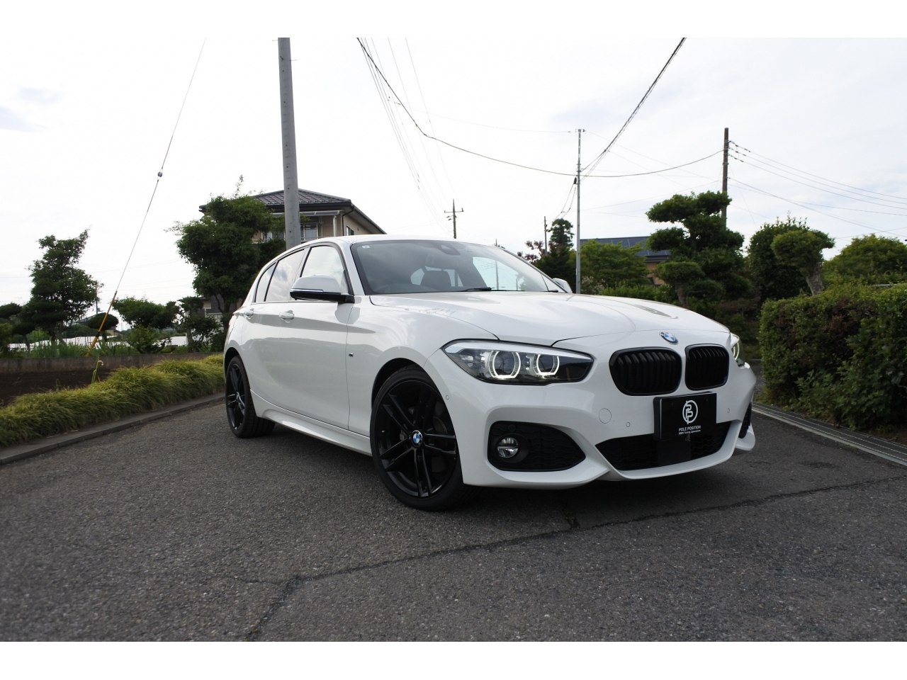 Import and buy BMW 1 SERIES 2019 from Japan to Nairobi, Kenya