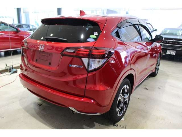 Import and buy HONDA VEZEL 2017 from Japan to Nairobi, Kenya