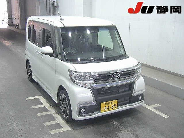 Import and buy DAIHATSU TANTO 2019 from Japan to Nairobi, Kenya