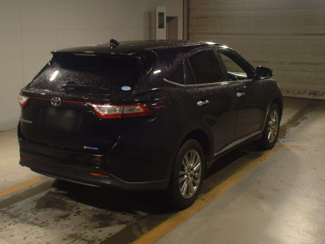 Import and buy TOYOTA HARRIER 2017 from Japan to Nairobi, Kenya