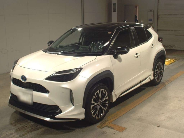 Import and buy TOYOTA YARIS CROSS 2020 from Japan to Nairobi, Kenya