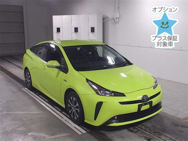 Import and buy TOYOTA PRIUS 2019 from Japan to Nairobi, Kenya