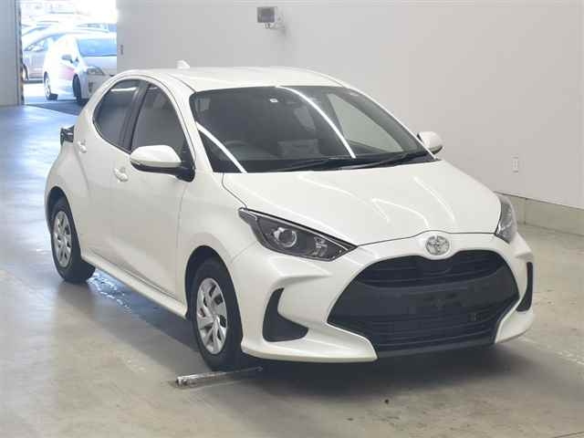 Import and buy TOYOTA YARIS 2022 from Japan to Nairobi, Kenya