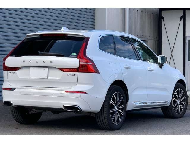 Import and buy VOLVO XC60 2018 from Japan to Nairobi, Kenya