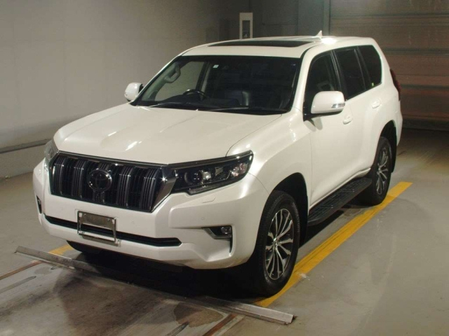 Import and buy TOYOTA LAND CRUISER PRADO 2018 from Japan to Nairobi, Kenya