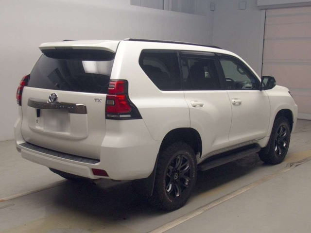 Import and buy TOYOTA LAND CRUISER PRADO 2021 from Japan to Nairobi, Kenya