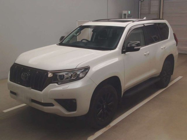 Import and buy TOYOTA LAND CRUISER PRADO 2020 from Japan to Nairobi, Kenya