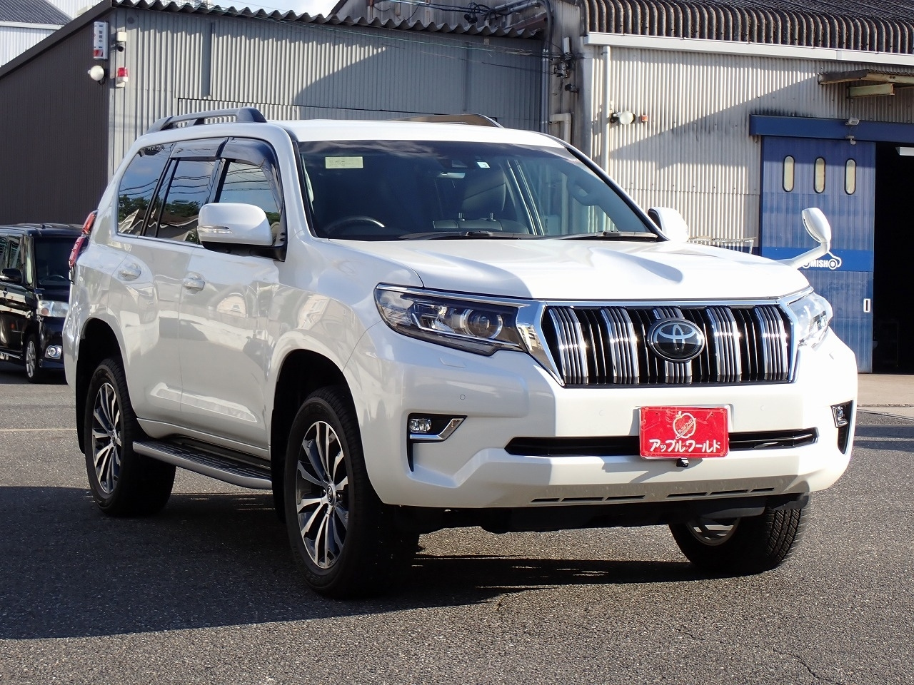 Import and buy TOYOTA LAND CRUISER PRADO 2018 from Japan to Nairobi, Kenya