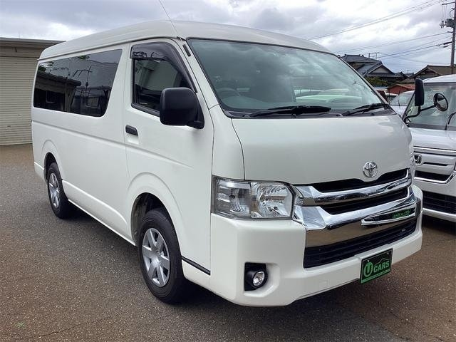 Import and buy TOYOTA HIACE 2017 from Japan to Nairobi, Kenya