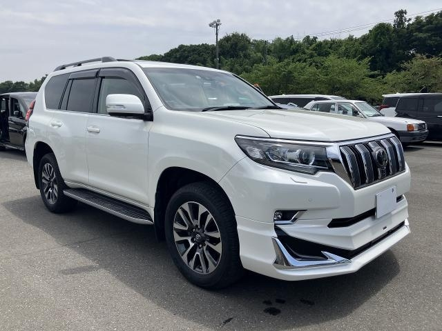 Import and buy TOYOTA LAND CRUISER PRADO 2022 from Japan to Nairobi, Kenya