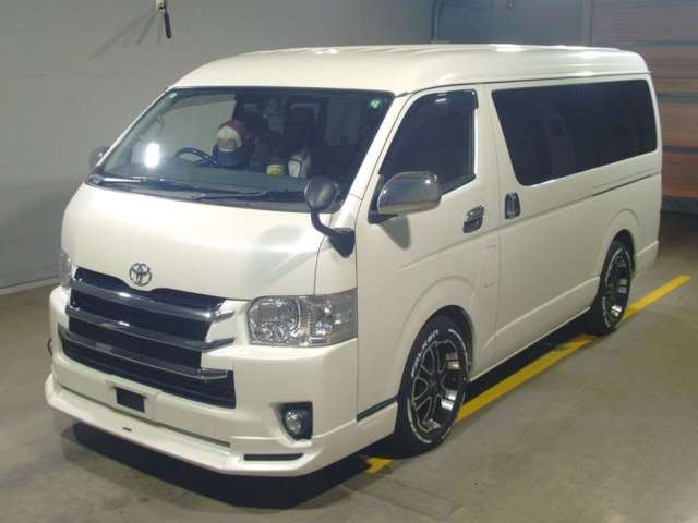 Import and buy TOYOTA HIACE 2017 from Japan to Nairobi, Kenya