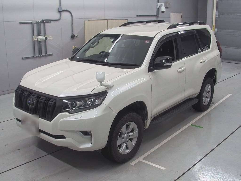 Import and buy TOYOTA LAND CRUISER PRADO 2018 from Japan to Nairobi, Kenya