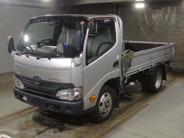 Import and buy TOYOTA TOYOACE 2019 from Japan to Nairobi, Kenya