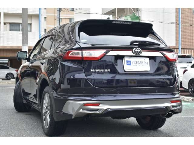 Import and buy TOYOTA HARRIER 2017 from Japan to Nairobi, Kenya