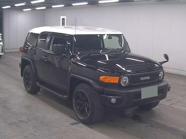 Import and buy TOYOTA FJ CRUISER 2017 from Japan to Nairobi, Kenya