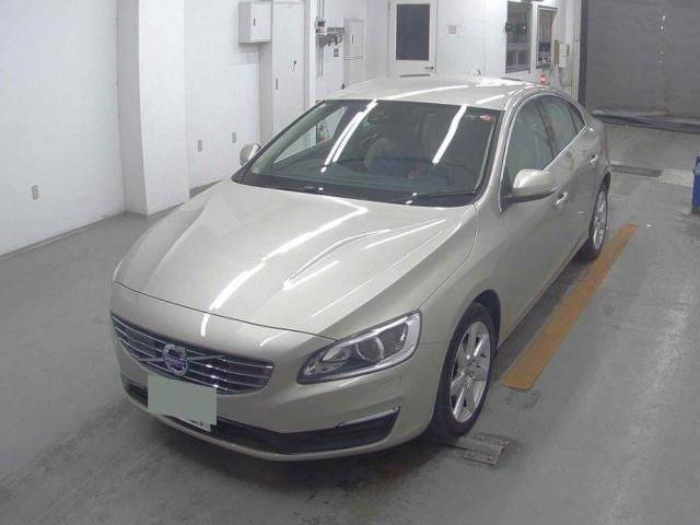 Import and buy VOLVO S60 2018 from Japan to Nairobi, Kenya