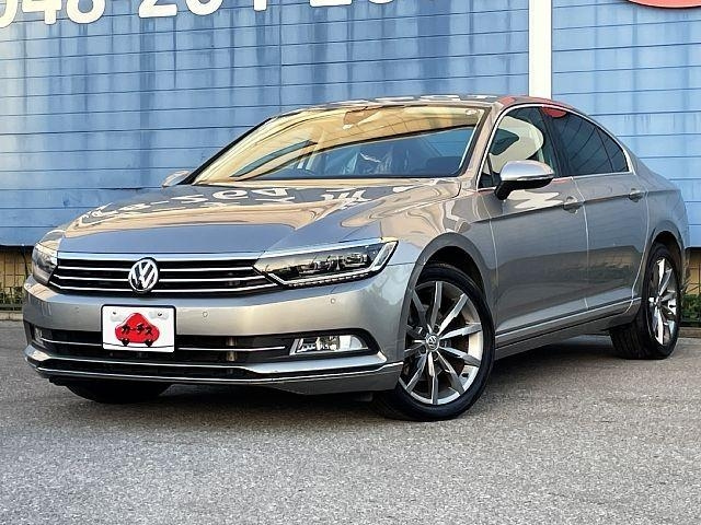 Import and buy VOLKSWAGEN PASSAT VARIANT 2017 from Japan to Nairobi, Kenya