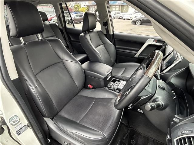 Import and buy TOYOTA LAND CRUISER PRADO 2020 from Japan to Nairobi, Kenya