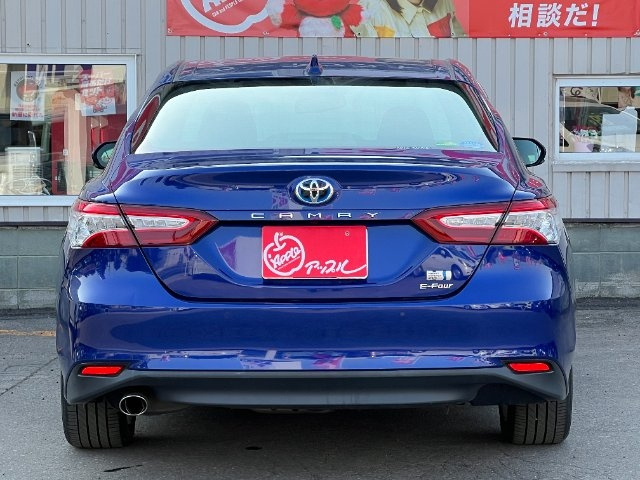 Import and buy TOYOTA CAMRY 2019 from Japan to Nairobi, Kenya