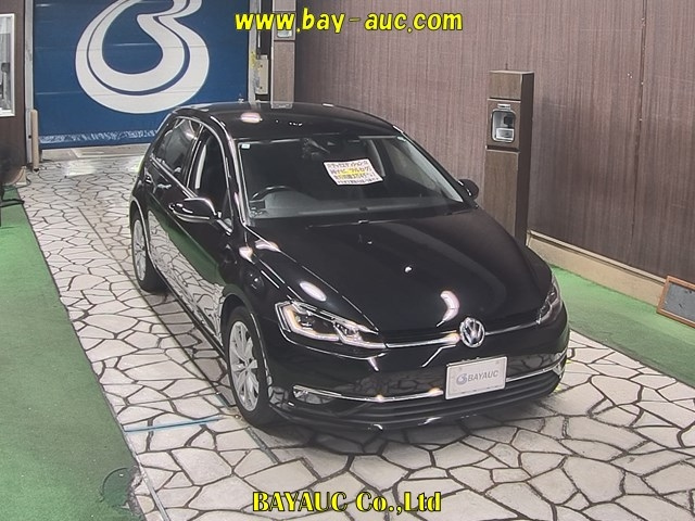 Import and buy VOLKSWAGEN GOLF 2019 from Japan to Nairobi, Kenya