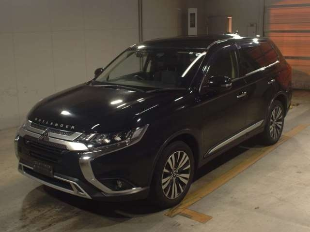 Import and buy MITSUBISHI OUTLANDER 2019 from Japan to Nairobi, Kenya