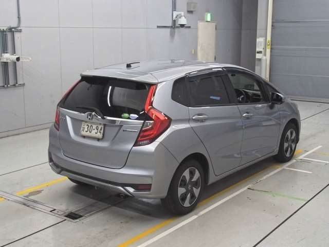 Import and buy HONDA FIT 2019 from Japan to Nairobi, Kenya