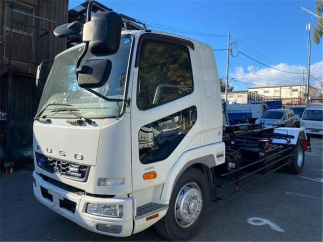 Import and buy MITSUBISHI FUSO FIGHTER 2017 from Japan to Nairobi, Kenya