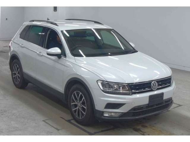 Import and buy VOLKSWAGEN TIGUAN 2017 from Japan to Nairobi, Kenya