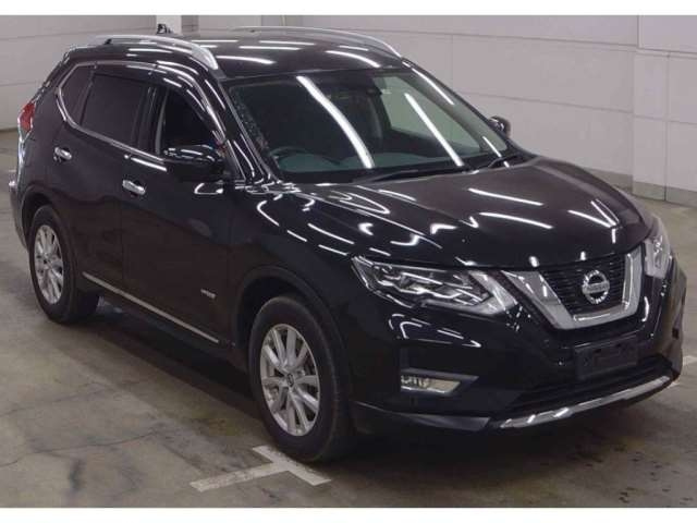 Import and buy NISSAN X-TRAIL 2017 from Japan to Nairobi, Kenya