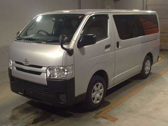 Import and buy TOYOTA HIACE VAN 2017 from Japan to Nairobi, Kenya