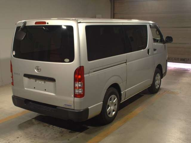 Import and buy TOYOTA HIACE VAN 2017 from Japan to Nairobi, Kenya