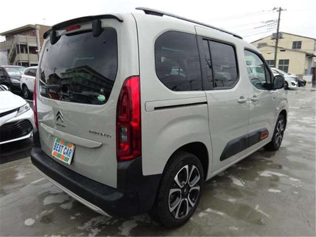 Import and buy CITROEN BERLINGO 2020 from Japan to Nairobi, Kenya