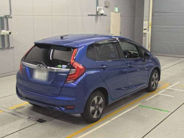 Import and buy HONDA FIT 2018 from Japan to Nairobi, Kenya