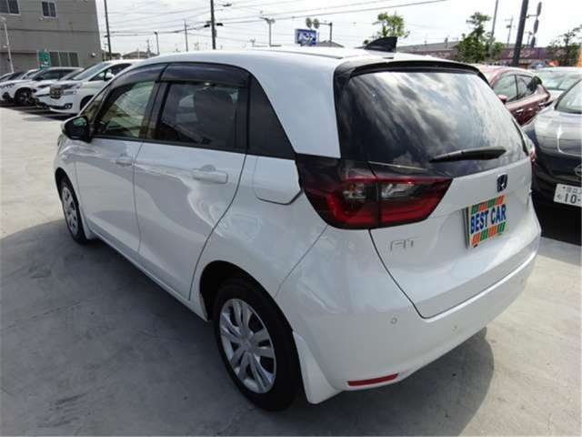 Import and buy HONDA FIT 2022 from Japan to Nairobi, Kenya