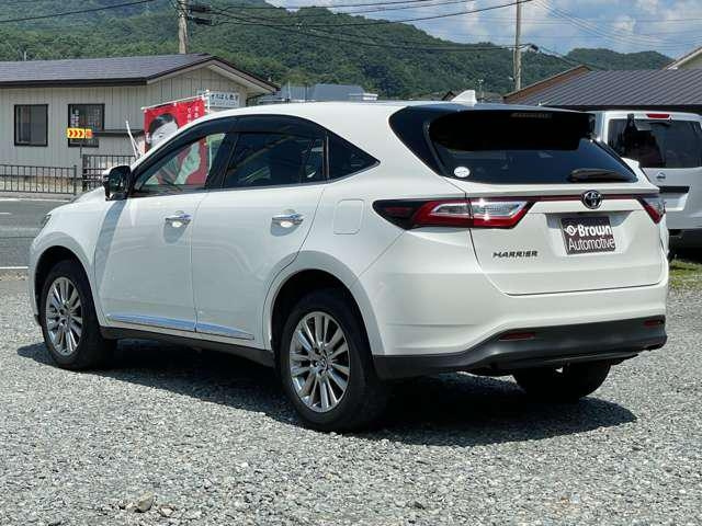 Import and buy TOYOTA HARRIER 2017 from Japan to Nairobi, Kenya