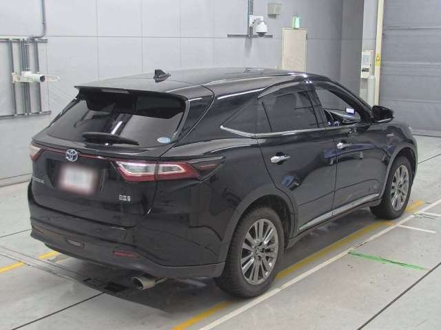 Import and buy TOYOTA HARRIER 2017 from Japan to Nairobi, Kenya